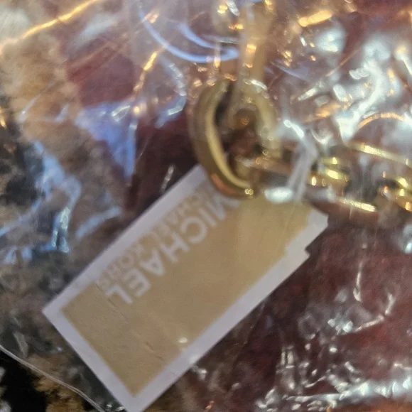 Michael Kors Chain Link Padlock Necklace 14k Gold Plated Stainless Steel NWT - Picture 6 of 16